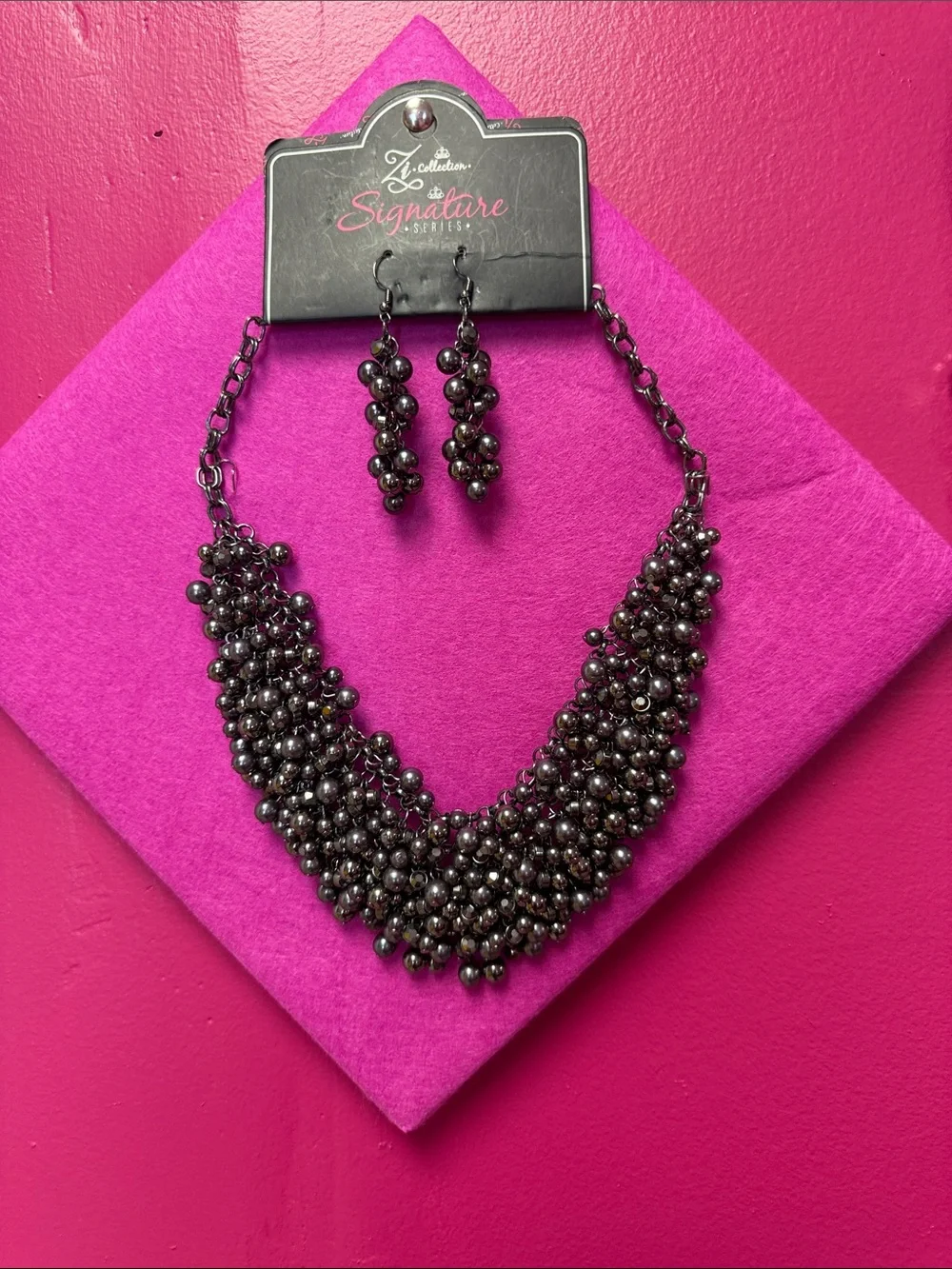 paparazzi Black Cluster Beaded Necklace & Drop Earrings